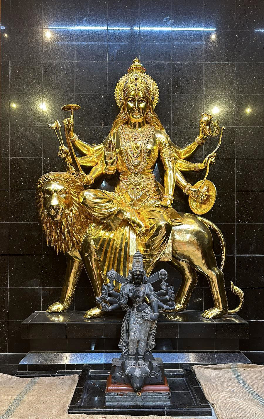 Traditional Sculpture Work